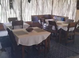 Paradise Camp Game Lodge