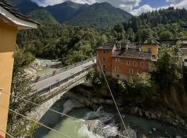 Casa panoramica sul fiume Anza e sul Monte Rosa