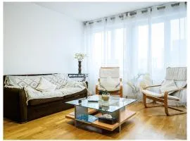 Cosy 4 pièces, 10 min de Paris terrasse et parking