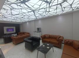 Pera City Hotel, &xi;&epsilon;&nu;&omicron;&delta;&omicron;&chi;&epsilon;ί&omicron; &kappa;&omicron;&nu;&tau;ά &sigma;&tau;&omicron; &Alpha;&epsilon;&rho;&omicron;&delta;&rho;ό&mu;&iota;&omicron; Ά&gamma;&kappa;&upsilon;&rho;&alpha;&sigmaf; Esenboga - ESB, Ά&gamma;&kappa;&upsilon;&rho;&alpha;