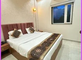 SEA VIEW HOTEL New BR - Rooftop Sea View- Restaurant - Parking -lift Facilities - All Room Fully Air Conditioning Room - Premium Hotel -
