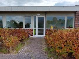 Apartment in green area, hotel em Grindsted