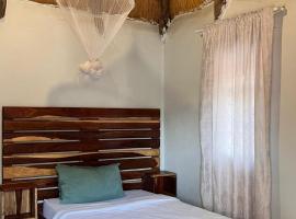 Edsam Lodge, hotel v destinaci Divundu