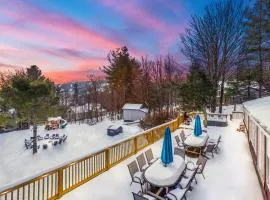 The birch House Heated Pool, Sauna, Hot Tub & More