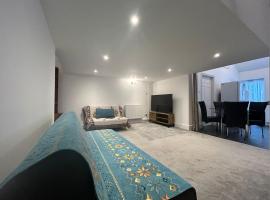 Lovely Calm Independent 3 Bedroom Home, ξενοδοχείο σε Belvedere