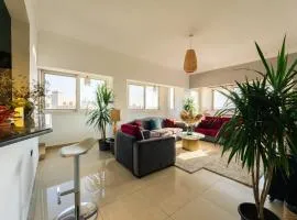 18th floor Nile View with Jacuzzi in Zamalek