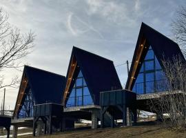 Homeland Nest, kh&aacute;ch sạn c&oacute; bồn tắm n&oacute;ng ở Žabljak