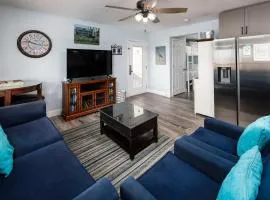 Sunset Cottages 6C Pet friendly condo