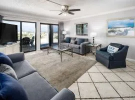Surf Dweller 112 Large gulf front condo