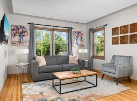 Modern & Pet Friendly in Kenny – Unit 1, hotel in Richfield