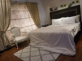 Modern 3 Bedroom Entire Home in DHA Phase 6 Near Raya