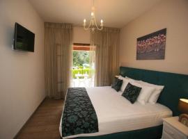 Summer Nights Bed & Breakfast, hotel en Ipsos