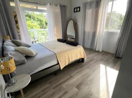 La Retraite Apt, hotel v destinaci Rodney Bay Village