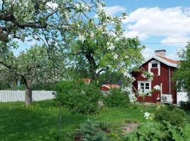 5 person holiday home in ESKILSTUNA, hotel in Hyggby