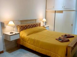 Dpto Céntrico con Asador, hotell sihtkohas Chilecito