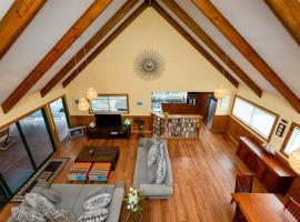 Cascade View - 4 Bedroom House, hotel en Cascade