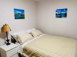 warm house2, Hotel in Coquitlam