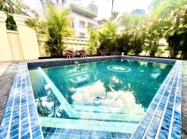 SKY MANSION - Heritage Khmer Hotel, hotel v Phnompenhu