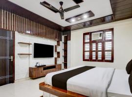 Super Townhouse Sheesh Mahal Farrukh Nagar, hotel din Farrukhnagar