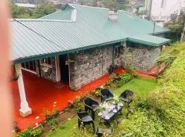 Lady Maccllum's Bungalow Stone Nuwareliya Sri Lanka
