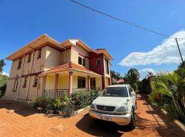 Calmchaos Jinja, hotel in Jinja