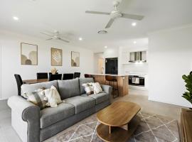 Haven at Kinma - Home in Kinma Valley Estate, hotel din Morayfield