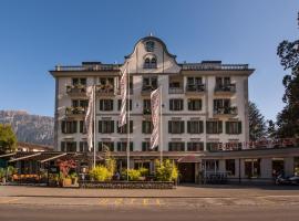 5th Floor Basic Rooms - shared bathrooms, hotel romantik di Interlaken