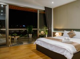 Petit Hotel, hotel con pileta en Thu Dau Mot