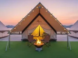 Goseong Bluebeach Pension&Glamping