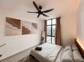 Casa Home Homestay Lunas, Hotel in Lunas