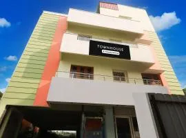 Townhouse Koyambedu Metro Station Chennai Formerly SR Residency