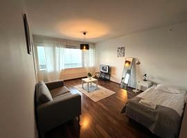 Kotimaailma - tyylikäs 2mh asunto, Vihti, hotel in Nummela