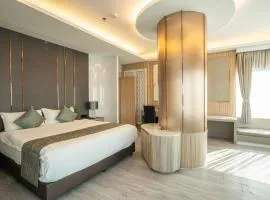 Enrich Grand Hotel