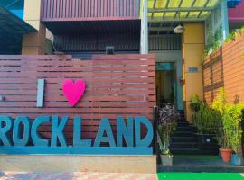 Mājdzīvniekiem draudzīga viesnīca Hotel Rockland Džajpurā