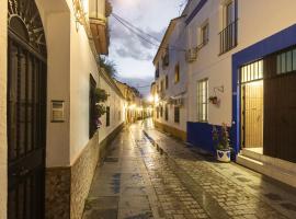 Casa 3 plantas con patio y Sol&aacute;rium privados, chalet de monta&ntilde;a en C&oacute;rdoba