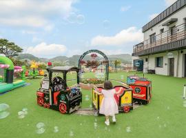 Gapyeong Pinetree Kids Pool Villa, hotel v destinaci Gapyeong