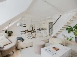 Luxury Penthouse Duplex with Water View