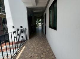 Bangna Suvarnabhumi Guest House，位于Ban Khlong Thewa的酒店