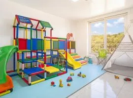 Gyeongju jullietapoolvilla&kidspension