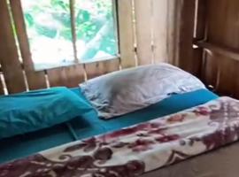 Yasur Backpackers Bungalow & Tree House, khách sạn ở Tanna Island