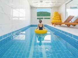 Gangneung Cresostay pension