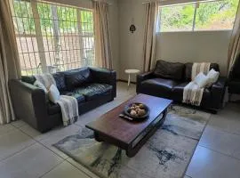 Honeywood Stays - 2 Bedroom Self-Catering Unit