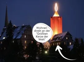 GRÄFIN AMALIA - Apartment in der Hinterburg in Schlitz - direkt an der "Größten Kerze der Welt" - 2 Schlafzimmer - mit Aufzug, Parkplatz, E-Ladestation & Garten - Hunde willkommen