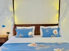 Paradise cove Apartment