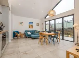 Tylosand, Allan Place No 8