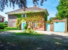 Spacious 4 Bedroom Detached Home in Iffley Village