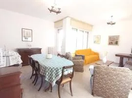 Casa Monterosa near Stations and City Center