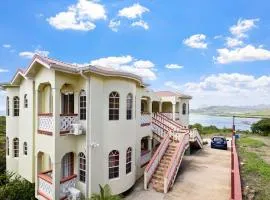 Oceanview • Mins to the Beach • Private BR Balcony