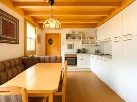 Tarvisio Cozy Alpine Refuge with Gym