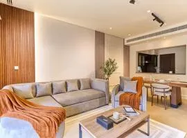 Luxury Stay on Saadiyat Island - Pool, Gym, Parking